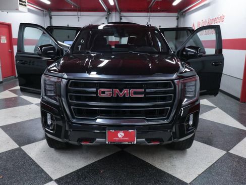 Used 2022 GMC Yukon AT4 image 25