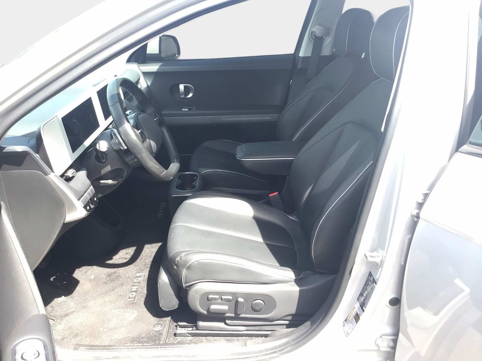 Used 2024 Hyundai Ioniq 5 Limited RWD image 9
