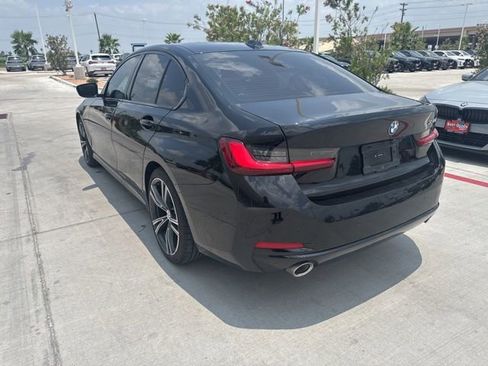 Used 2023 BMW 330i Sedan w/ Convenience Package RWD image 4