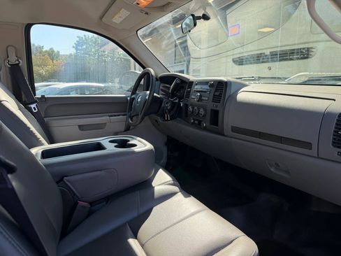 Used 2014 Chevrolet Silverado 2500 W/T RWD image 24