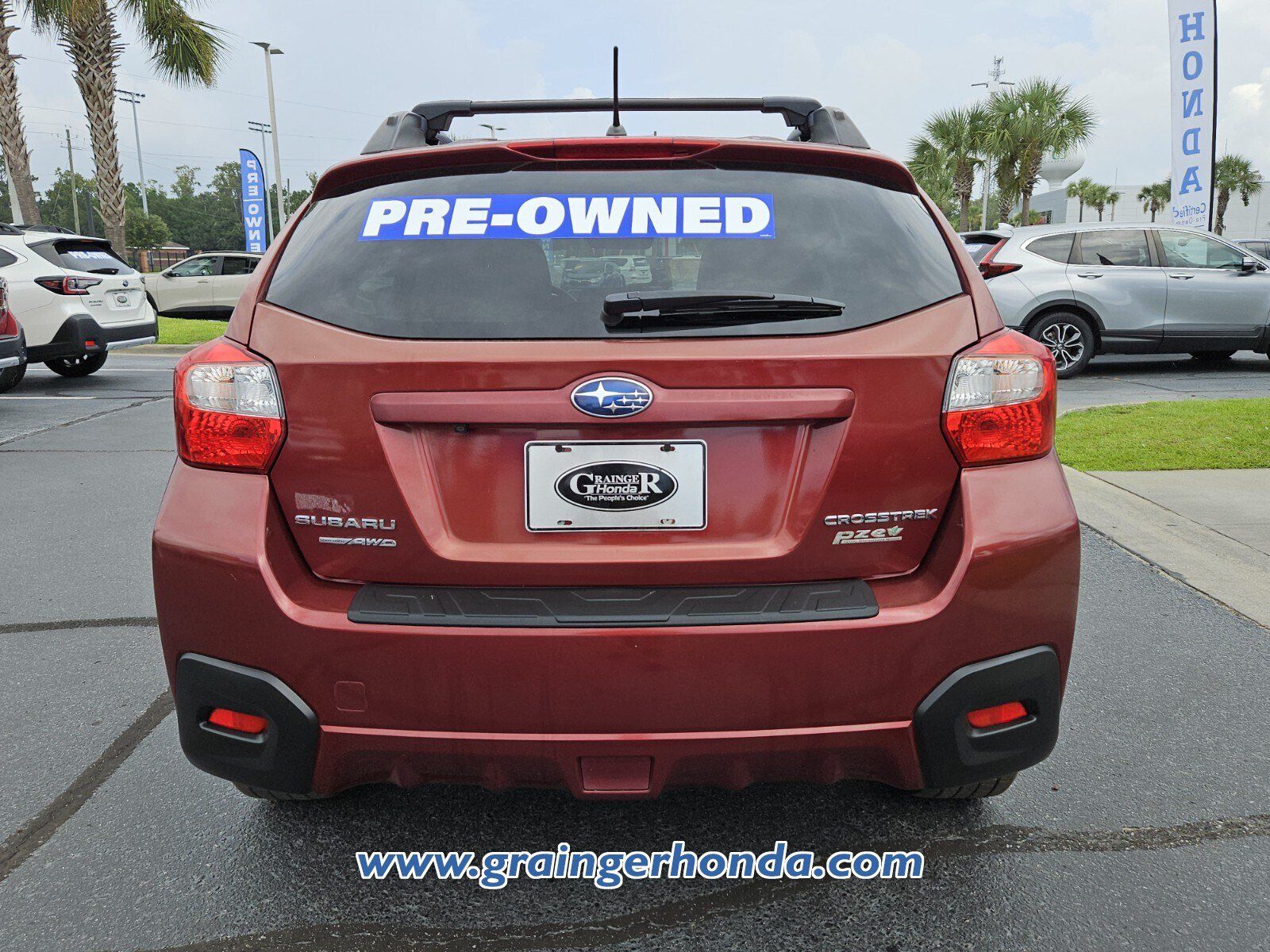 Used 2017 Subaru Crosstrek 2.0i Premium w/ Popular Package #1 AWD/4WD image 4