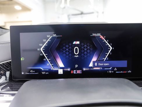 Used 2026 BMW X7 xDrive40i w/ M Sport Package image 15