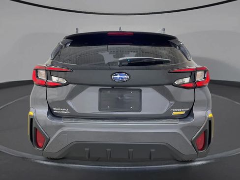 Certified 2025 Subaru Crosstrek 2.5i Sport w/ Crosstrek Mirror Package image 4