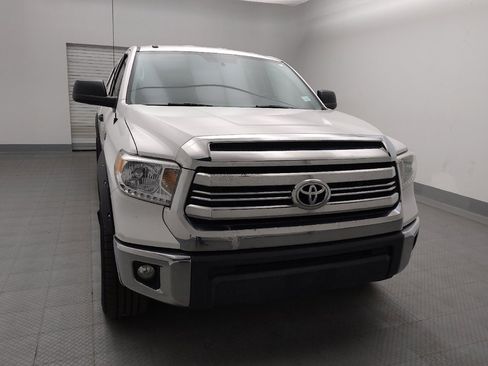 Used 2016 Toyota Tundra SR5 w/ SR5 Upgrade Package RWD image 14