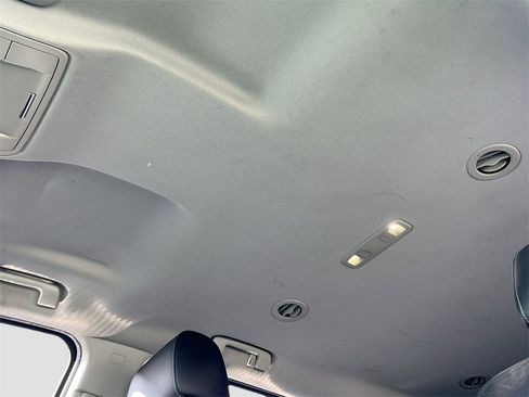 Used 2017 Chevrolet Tahoe LT image 21