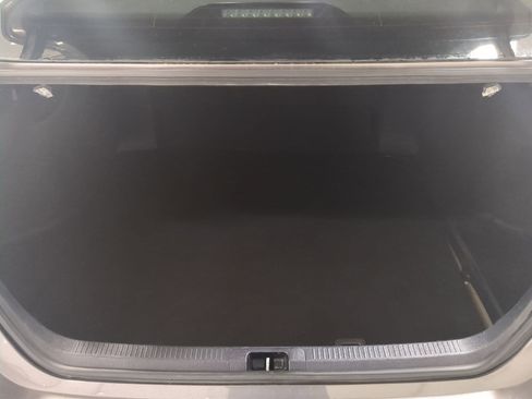 Used 2022 Toyota Camry SE image 20