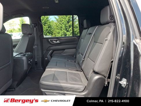 Certified 2024 Chevrolet Suburban LT AWD/4WD image 12