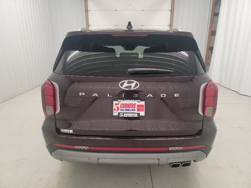 Used 2024 Hyundai Palisade SEL image 14