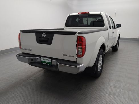 Used 2020 Nissan Frontier SV AWD/4WD image 7