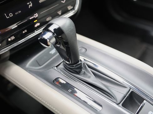 Used 2021 Honda HR-V EX image 28