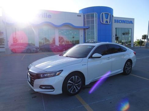 Certified 2019 Honda Accord EX image 1