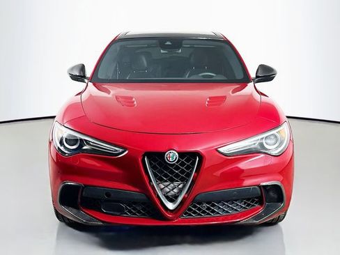 Used 2018 Alfa Romeo Stelvio Quadrifoglio w/ Driver Assist Dynamic Package image 4
