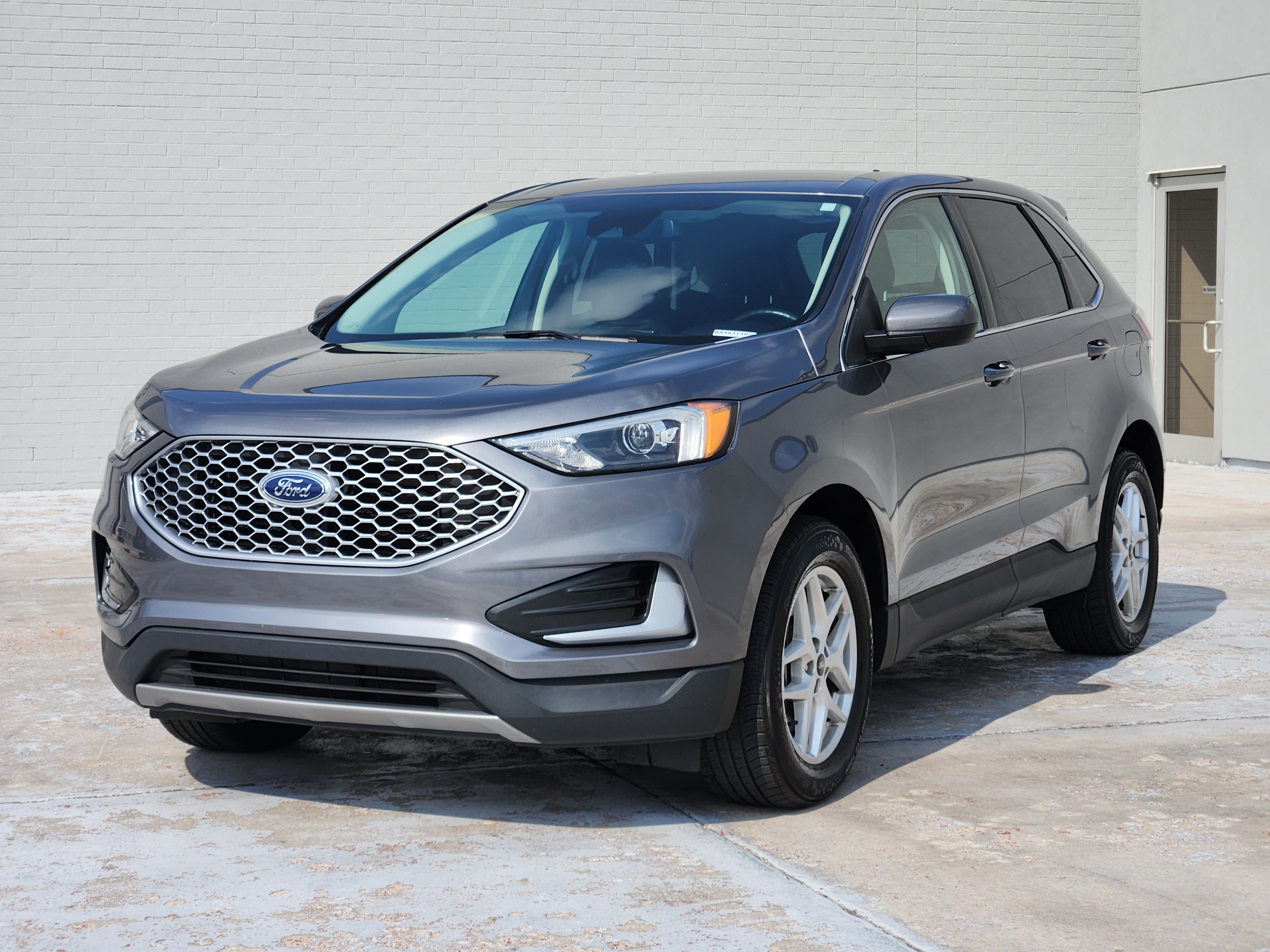 Used 2024 Ford Edge SEL AWD/4WD image 4
