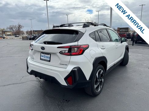 Used 2024 Subaru Crosstrek 2.5i Limited w/ Crosstrek Mirror Package image 7