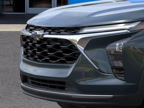 New 2026 Chevrolet Trax LT w/ Driver Confidence Package image 13