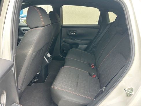 Used 2024 Honda HR-V Sport image 9