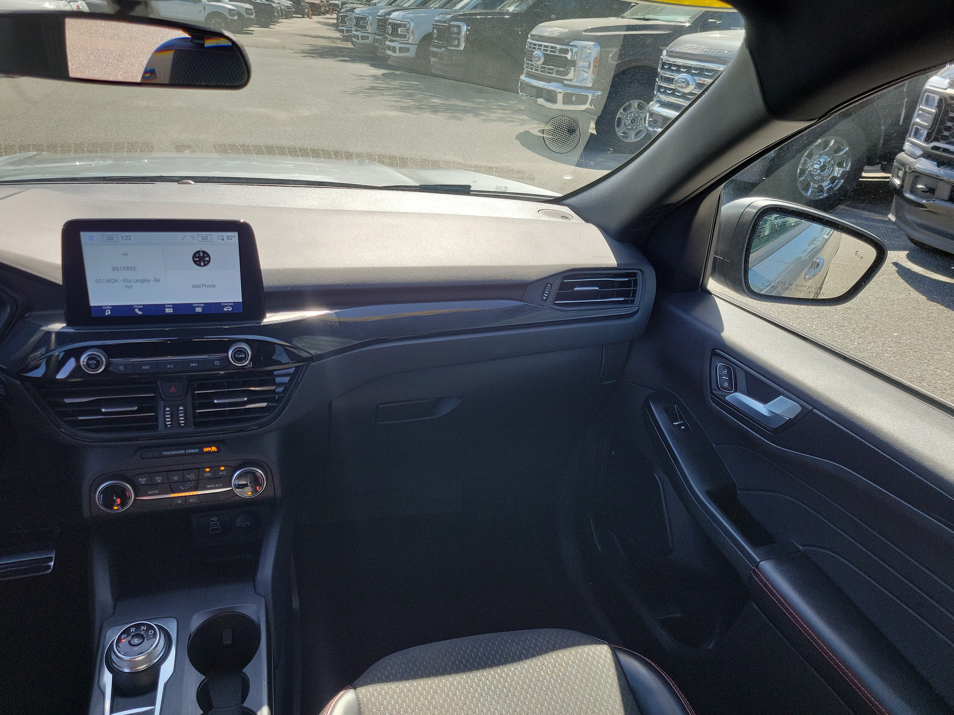 Used 2024 Ford Escape ST-Line FWD image 9