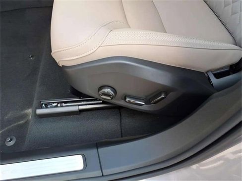 New 2026 Volvo XC60 B5 Plus w/ Protection Package Premier image 11