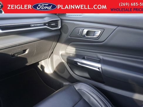Used 2024 Ford Mustang Premium image 25