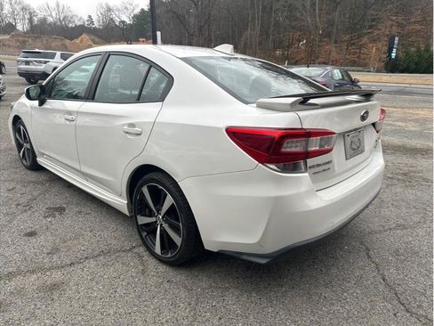 Used 2018 Subaru Impreza 2.0i Sport image 8