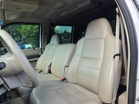 Used 2008 Ford F350 Lariat AWD/4WD image 13