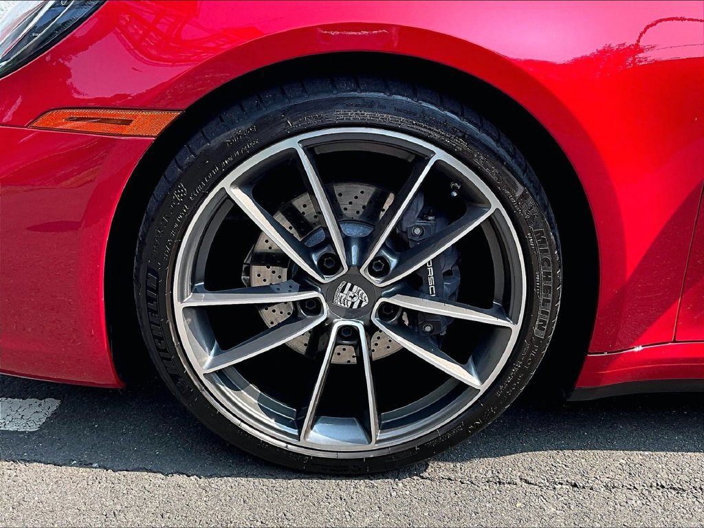 Used 2023 Porsche 911 Carrera RWD image 14