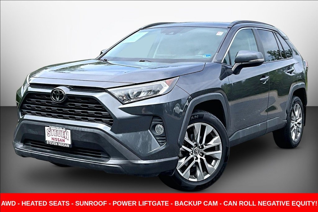 Used 2020 Toyota RAV4 XLE Premium AWD/4WD image 3