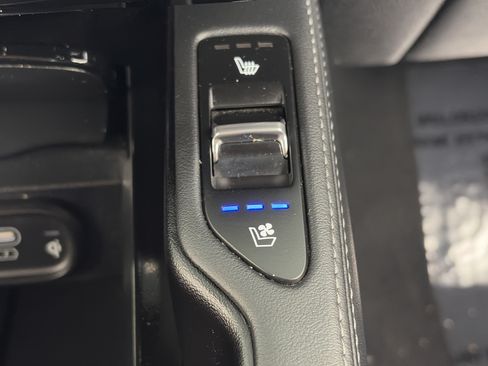Used 2024 Kia Telluride SX X-Line AWD/4WD image 25