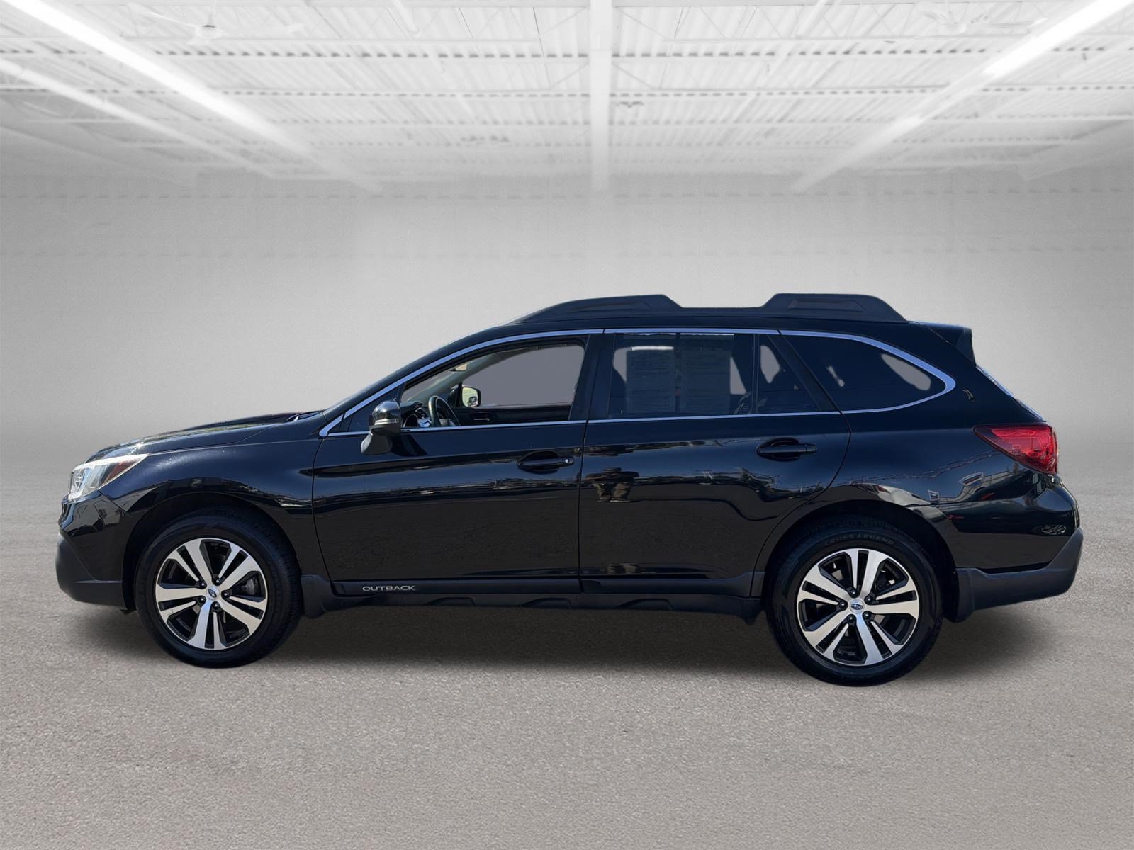 Used 2018 Subaru Outback 2.5i Limited AWD/4WD image 2