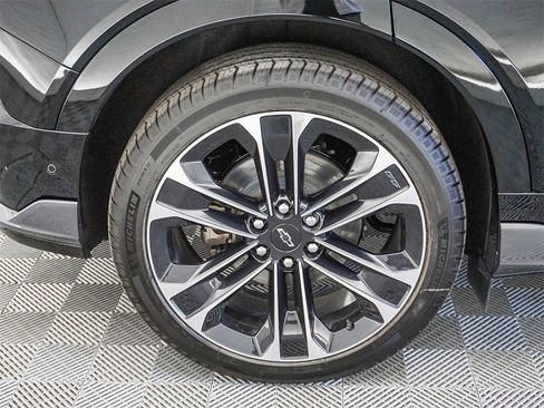 New 2026 Chevrolet Blazer EV SS image 10