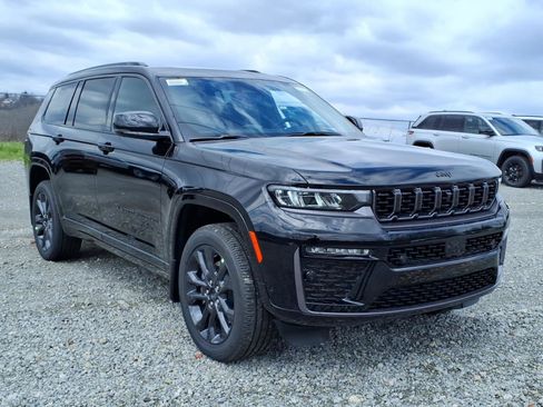 New 2026 Jeep Grand Cherokee L Limited AWD/4WD image 4