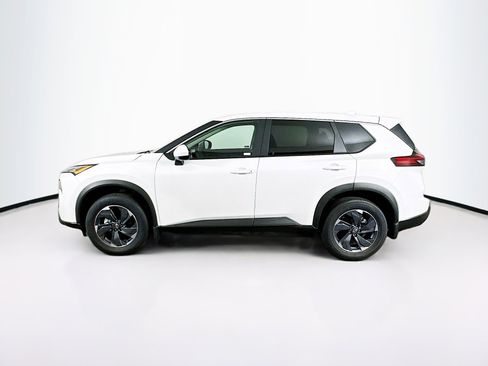 Used 2026 Nissan Rogue SV FWD image 4