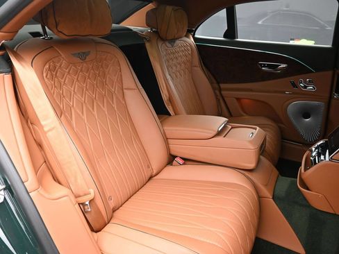 Used 2022 Bentley Flying Spur V8 AWD/4WD image 29