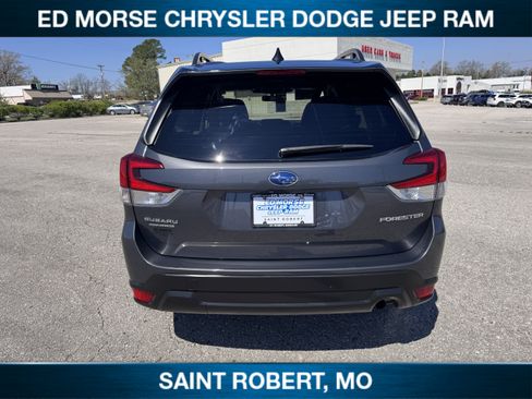 Used 2024 Subaru Forester Premium AWD/4WD image 3