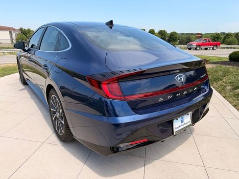 Used 2020 Hyundai Sonata Limited w/ Cargo Package FWD image 3