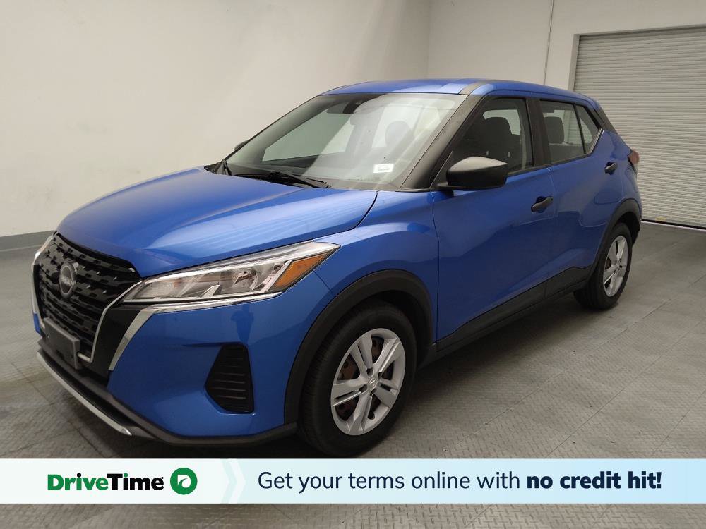 Used 2022 Nissan Kicks S FWD image 1