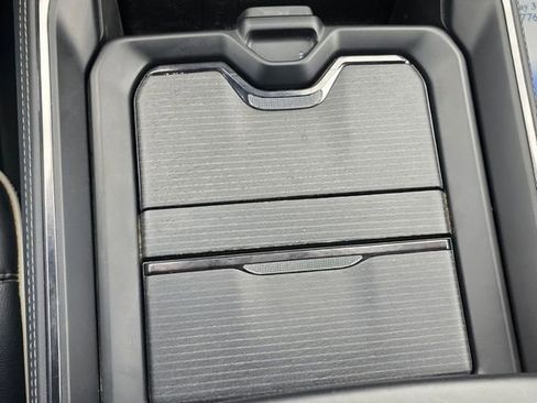 Used 2022 RAM 1500 Limited w/ Body Color Bumper Group image 28