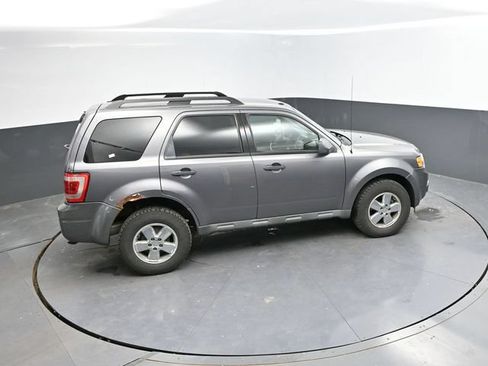 Used 2010 Ford Escape XLT FWD image 29