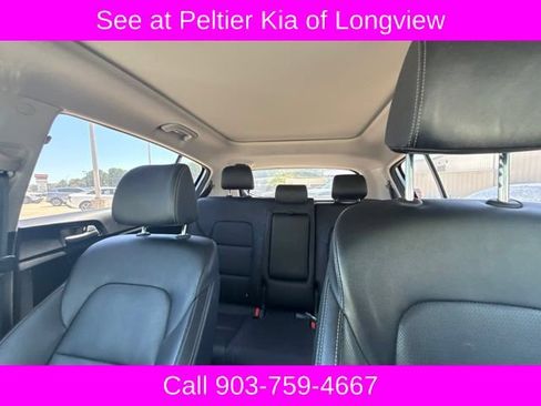 Used 2022 Kia Sportage EX w/ EX Technology Package FWD image 21