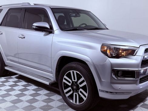 Used 2018 Toyota 4Runner Limited image 1