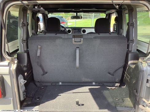 Used 2021 Jeep Wrangler Sport image 14