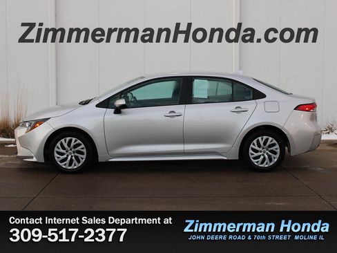 Used 2024 Toyota Corolla LE image 23