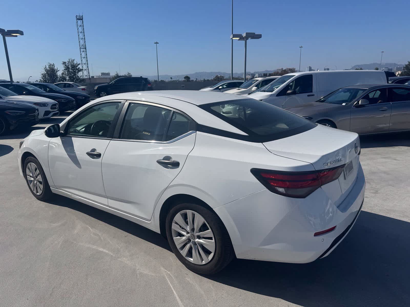 Used 2025 Nissan Sentra S FWD image 4