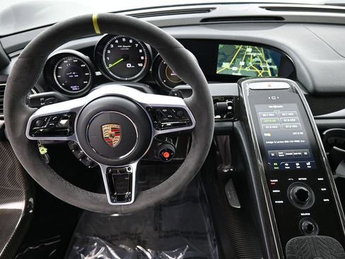 Used 2015 Porsche 918 Spyder AWD/4WD image 6