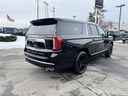 Used 2023 GMC Yukon XL Denali w/ LPO, Floor Liner Package image 7