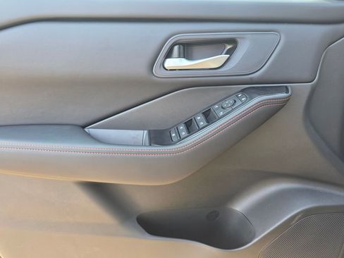 New 2026 Nissan Rogue SV image 18