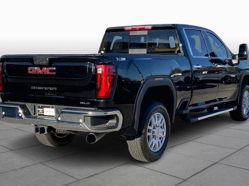 Used 2024 GMC Sierra 2500 SLT w/ SLT Premium Package image 13