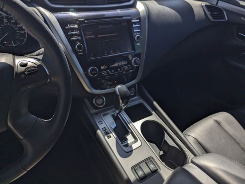 Used 2023 Nissan Murano SV FWD image 10