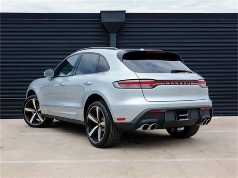 New 2025 Porsche Macan S image 3