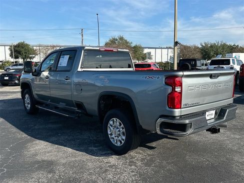 Used 2024 Chevrolet Silverado 3500 LT image 7